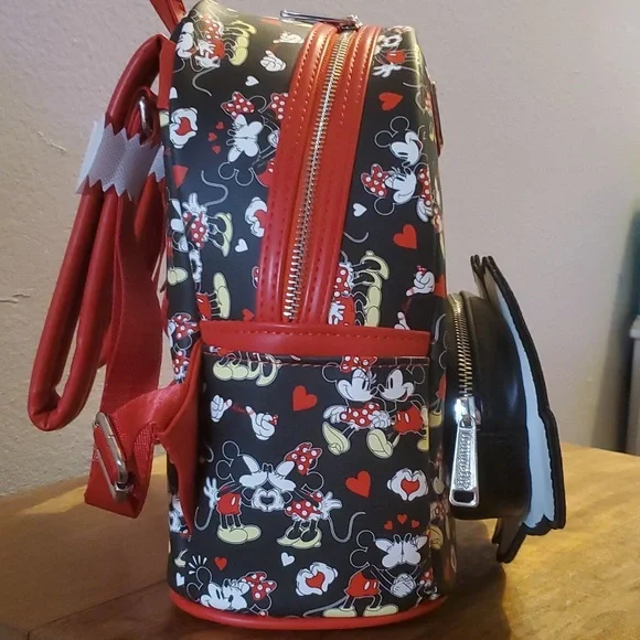 Loungefly Minnie & Mickey bag - Picture 2 of 5